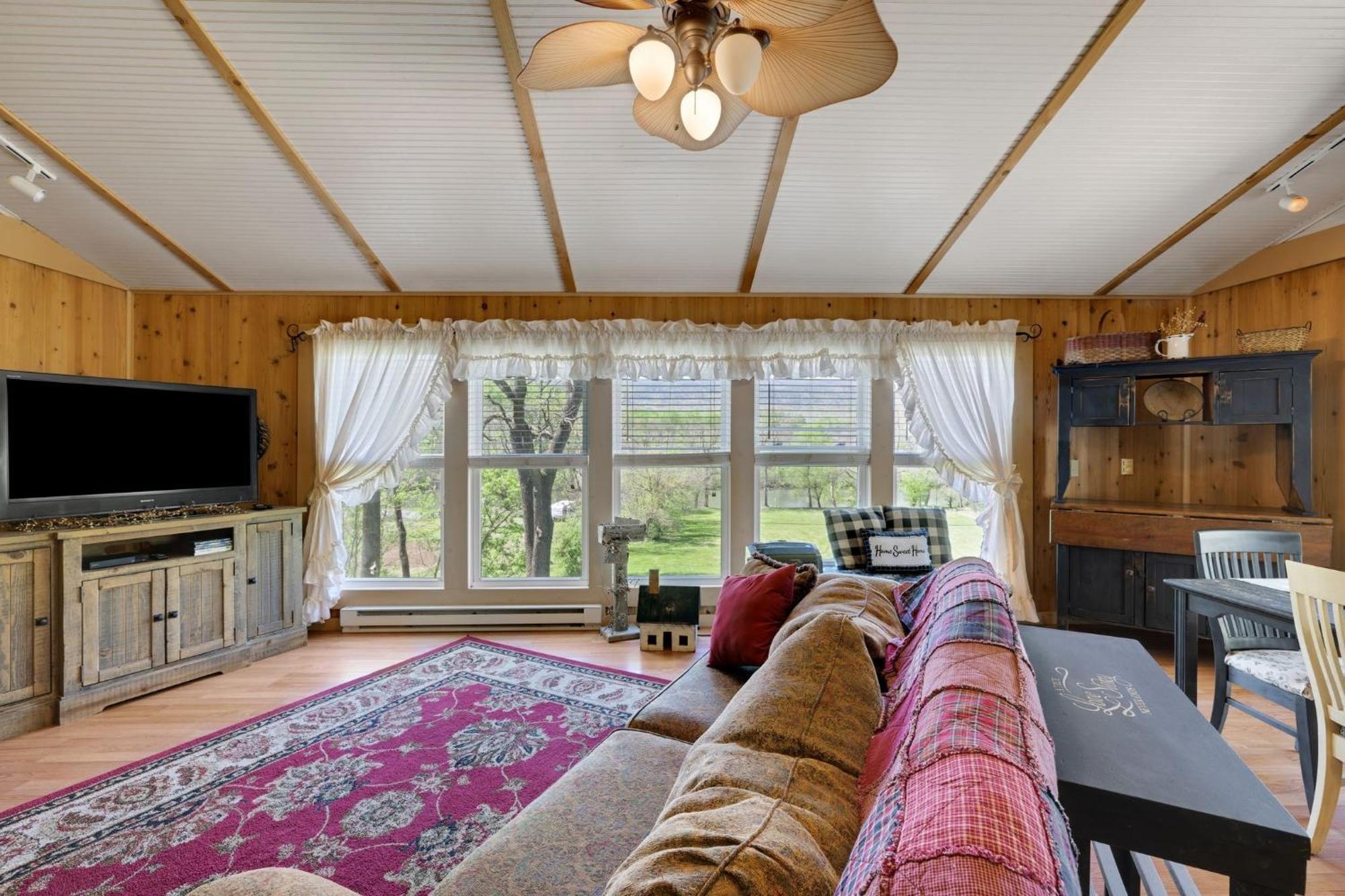 Riverside Serenity- A Picturesque Retreat Cottage Шенандоа Экстерьер фото
